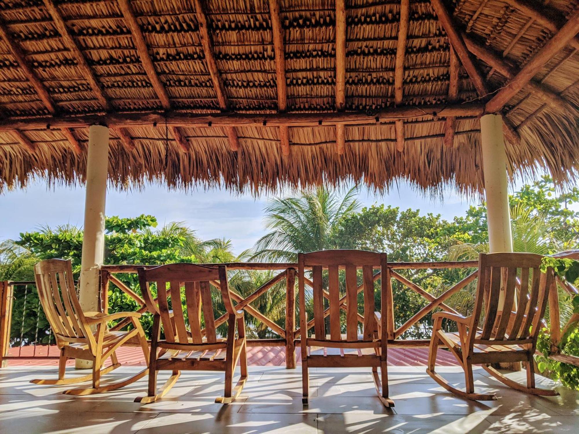 The Free Spirit Hostel Transito Buitenkant foto